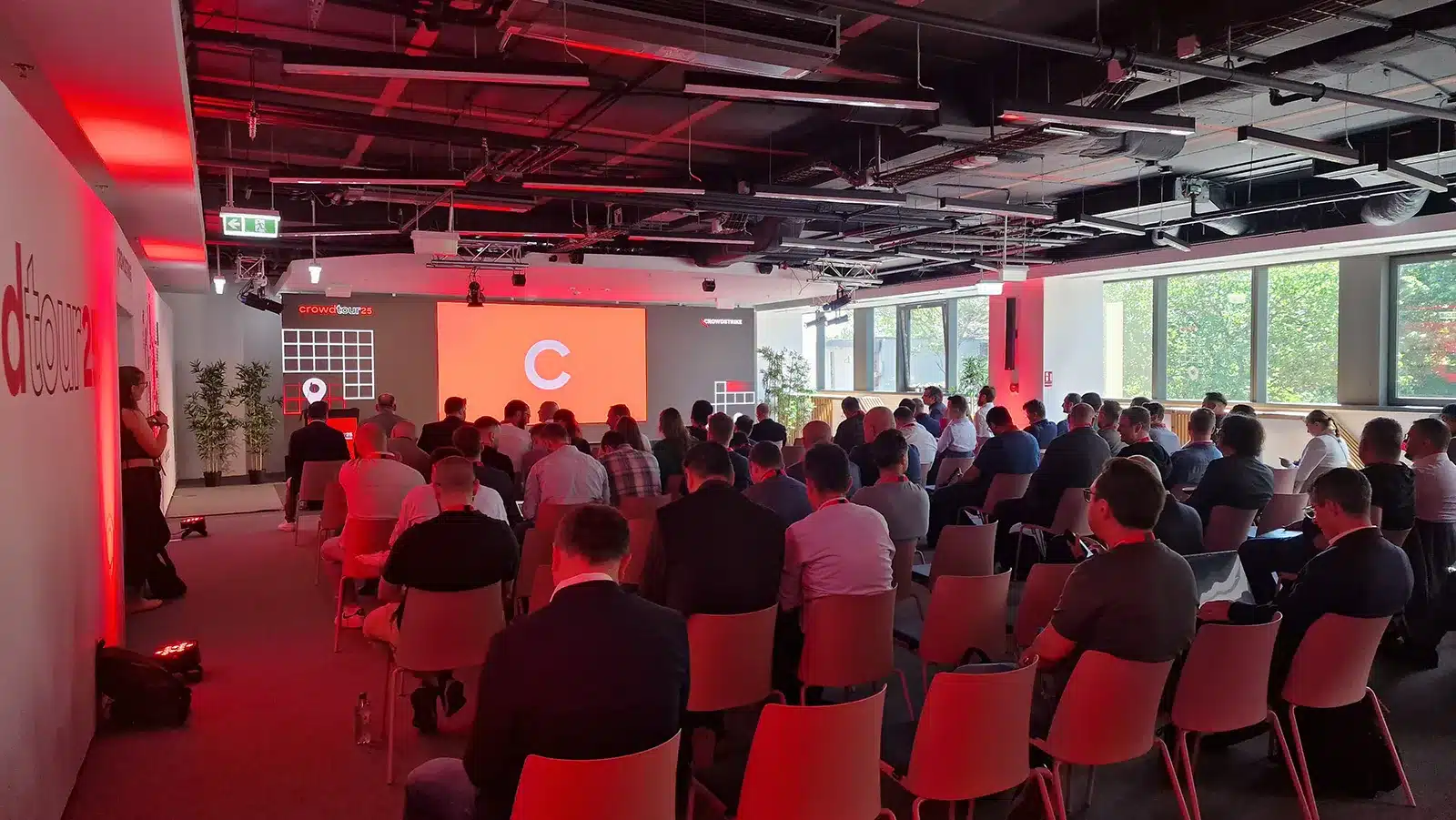04_Cybersecurity_Roadshow_2025_Bukarest_Plenum_Tagung_filled